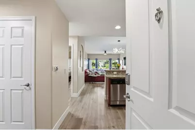 5450 E Deer Valley Drive #1435, Phoenix, AZ 85054 - Photo 1