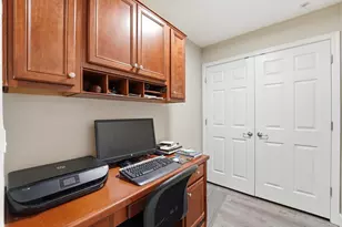 5450 E Deer Valley Dr, Phoenix, AZ 85054 - Photo 2