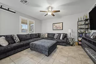 18235 W Ida Ln, Surprise, AZ 85387 - Photo 12