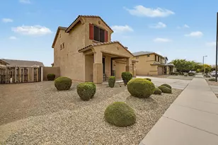 18235 W Ida Ln, Surprise, AZ 85387 - Photo 2