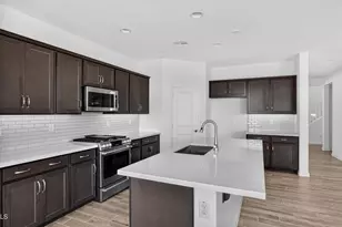 17629 W Solano Dr, Litchfield Park, AZ 85340 - Photo 6