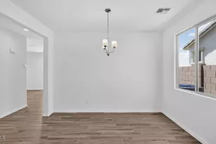 17629 W Solano Dr, Litchfield Park, AZ 85340 - Photo 16