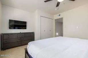 3357 E Hatcher Rd, Phoenix, AZ 85028 - Photo 20