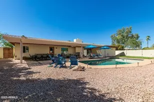 3357 E Hatcher Rd, Phoenix, AZ 85028 - Photo 4