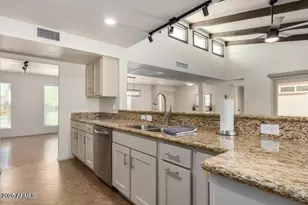 3357 E Hatcher Rd, Phoenix, AZ 85028 - Photo 12