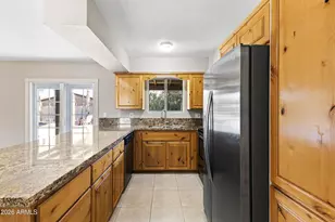 4371 E Villa Maria Dr, Phoenix, AZ 85032 - Photo 10