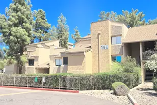 18811 N 19th Ave, Phoenix, AZ 85027 - Photo 12