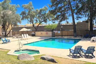 18811 N 19th Ave, Phoenix, AZ 85027 - Photo 10