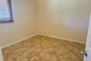 11420 N 57th Ave N, Glendale, AZ 85304 - Photo 14