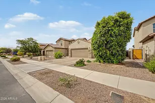 614 W Kerry Ln, Phoenix, AZ 85027 - Photo 4