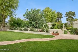 2002 E Caroline Ln, Tempe, AZ 85284 - Photo 48