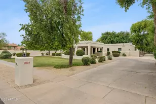 2002 E Caroline Ln, Tempe, AZ 85284 - Photo 6