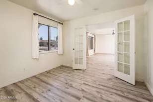 8407 E Crestwood Way, Scottsdale, AZ 85250 - Photo 16