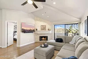 11515 N 91st St, Scottsdale, AZ 85260 - Photo 2