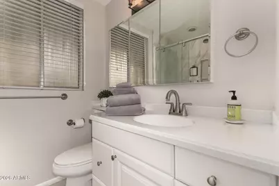 3270 E Camelback Road #213, Phoenix, AZ 85018 - Photo 18