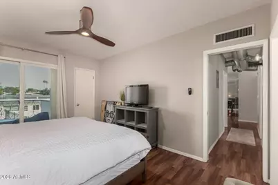 3270 E Camelback Road #213, Phoenix, AZ 85018 - Photo 16
