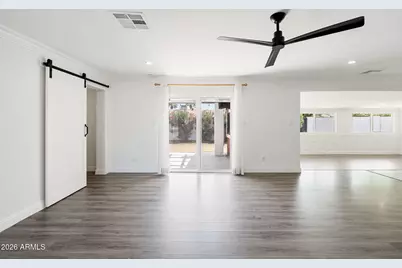 8443 E Edgemont Avenue, Scottsdale, AZ 85257 - Photo 14