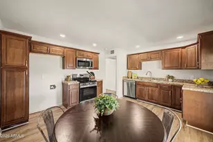 3049 W Corrine Dr, Phoenix, AZ 85029 - Photo 6
