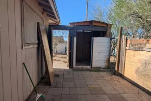 404 E Osage Ave, Apache Junction, AZ 85119 - Photo 14