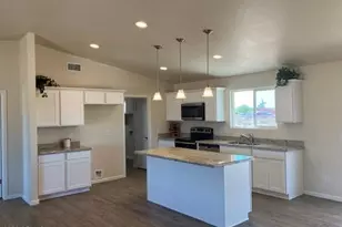 19429 W Teakwood Dr, Buckeye, AZ 85326 - Photo 32