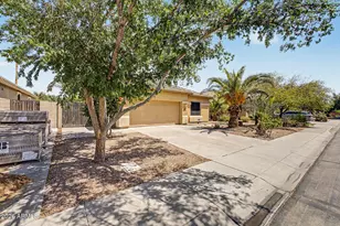 6131 S Topaz Pl, Chandler, AZ 85249 - Photo 10
