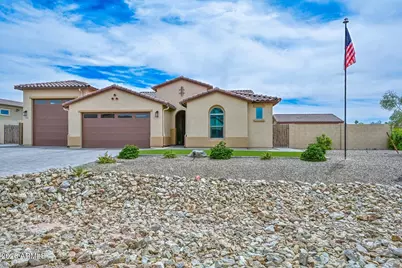 13531 W Tuckey Court, Glendale, AZ 85307 - Photo 4