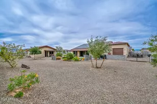 13531 W Tuckey Ct, Glendale, AZ 85307 - Photo 40