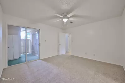 10620 W Northern Avenue #5, Glendale, AZ 85307 - Photo 8