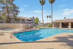 533 W Guadalupe Rd, Mesa, AZ 85210 - Photo 12