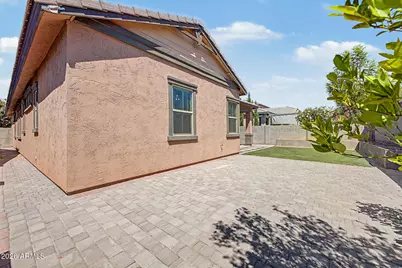 927 S Soho Lane, Chandler, AZ 85225 - Photo 38