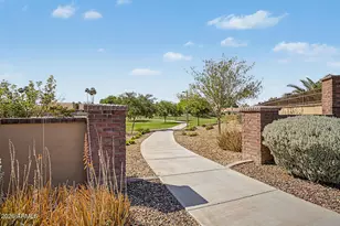 927 S Soho Ln, Chandler, AZ 85225 - Photo 48
