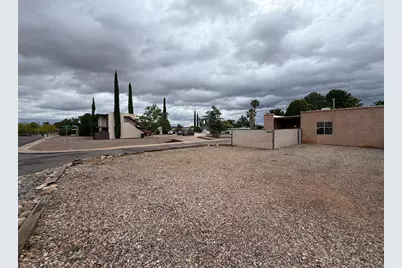 1417 Plaza Merito #Apt A, Sierra Vista, AZ 85635 - Photo 18