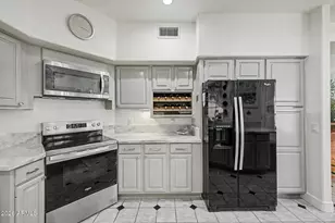 1700 E Lakeside Dr, Gilbert, AZ 85234 - Photo 20