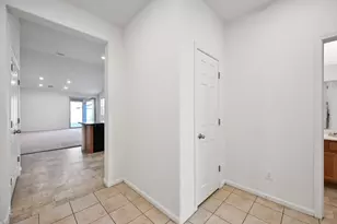 1630 E Grove St, Phoenix, AZ 85040 - Photo 2
