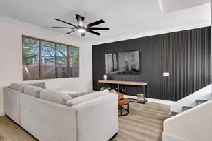 3345 E Pinchot Ave, Phoenix, AZ 85018 - Photo 8