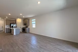 47385 W Kenner Dr, Maricopa, AZ 85139 - Photo 4