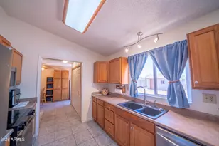 17810 N 34th Pl, Phoenix, AZ 85032 - Photo 14
