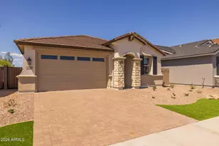 15788 W Georgia Dr W, Surprise, AZ 85379 - Photo 4