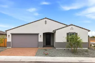 7757 N 78th Dr, Glendale, AZ 85303 - Photo 2