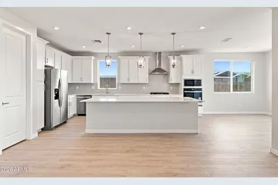 19024 W Maryland Avenue, Waddell, AZ 85355 - Photo 6
