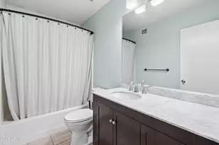 18805 N 39th Way, Phoenix, AZ 85050 - Photo 12