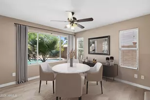 18805 N 39th Way, Phoenix, AZ 85050 - Photo 8