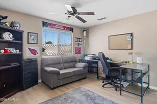 18805 N 39th Way, Phoenix, AZ 85050 - Photo 10