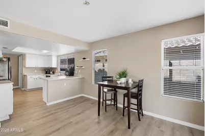 18805 N 39th Way, Phoenix, AZ 85050 - Photo 6