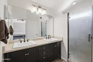 18805 N 39th Way, Phoenix, AZ 85050 - Photo 12