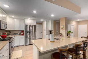 2425 W Bronco Butte Trl, Phoenix, AZ 85085 - Photo 8