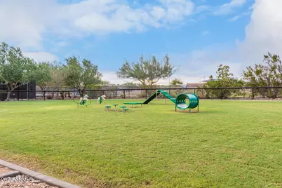 2425 W Bronco Butte Trail #1049, Phoenix, AZ 85085 - Photo 32