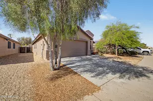 17236 W Durango St, Goodyear, AZ 85338 - Photo 2