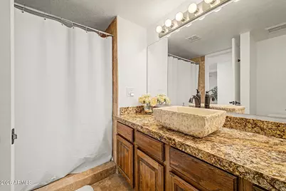 2334 E Gelding Drive, Phoenix, AZ 85022 - Photo 38