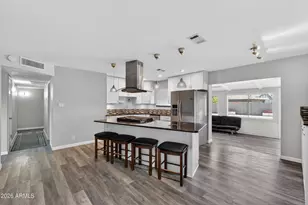 713 E Alameda Dr, Tempe, AZ 85282 - Photo 8